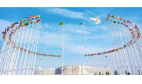 Ашхабад принял мероприятия, посвящённые 30-летию нейтралитета Туркменистана