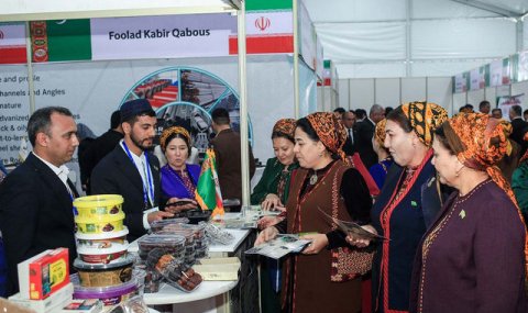 На западе Туркменистана представили экспортный потенциал провинции Гулистан