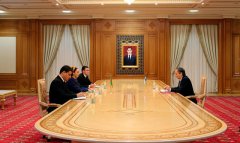 В Меджлисе Туркменистана состоялась встреча с послом Аргентины