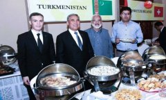 Туркменские вкусы объединили гостей благотворительного фестиваля в Исламабаде