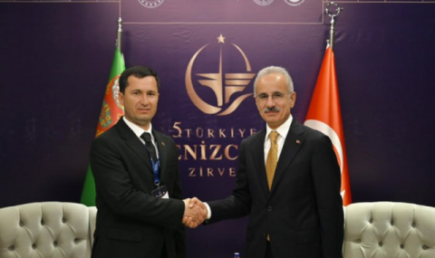 Туркменистан и Турция обсудили сотрудничество в области морского транспорта