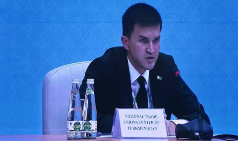 В Авазе обсудили роль профсоюзов в устойчивом развитии