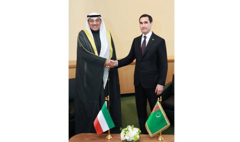 Сердар Бердымухамедов провел встречу с Наследным Принцем Государства Кувейт