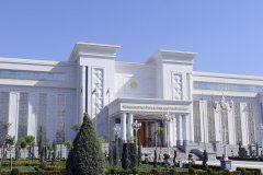 Гурбангулы Бердымухамедов направил поздравление Президенту Туркменистана