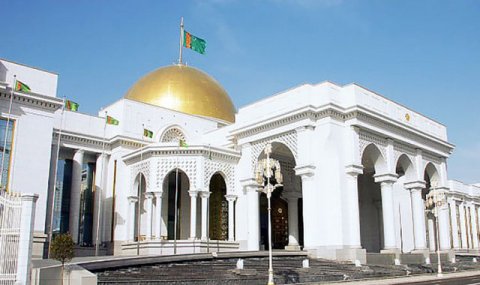 Президент Туркменистана обратился к участникам выставки турецких товаров