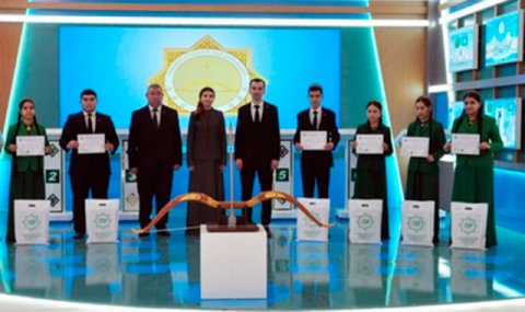 Первая игра V сезона конкурса «Юные вестники мира» прошла в Ашхабаде