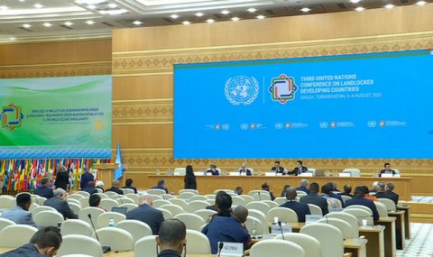 Касым-Жомарт Токаев выступил на LLDC-3 в Туркменистане