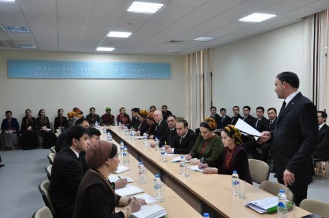 В Туркменистане состоялся учебно-методический семинар по подготовке мероприятий к 30-летию Нейтралитета страны
