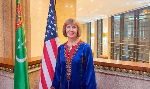 Посол США отметила вклад Туркменистана в международную безопасность