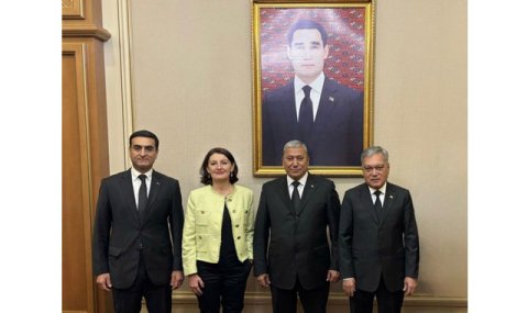 В Ашхабаде обсудили сотрудничество с Глобальным Газовым Центром