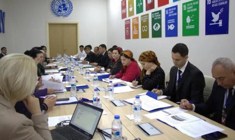В Ашхабаде обсудили готовность к чрезвычайным ситуациям в здравоохранении