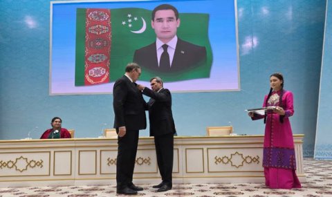 Посол РФ в Туркменистане о награде к 30-летию нейтралитета