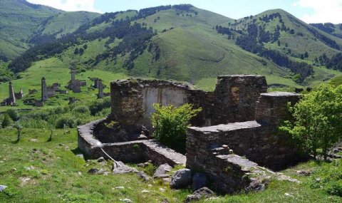 В Ингушетии обнаружены уникальные древние постройки и склепы
