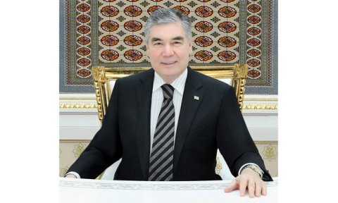 Аркадаг поздравил Президента Туркменистана с Днём культуры и поэзии Фраги