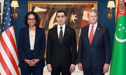 Туркменистан и США обсудили дальнейшее развитие межпарламентских связей