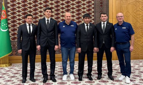 Эксперты ФИФА отмечают перспективы футбола в Туркменистане