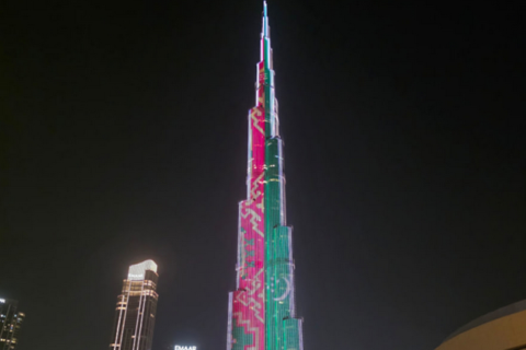 Флаг Туркменистана украсил фасад Бурдж-Халифы в честь Дня независимости