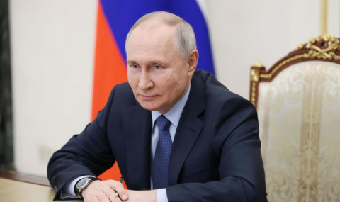 Президент России направил поздравление Гурбангулы Бердымухамедову