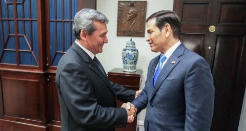 Глава МИД Туркменистана провел встречу с Госсекретарем США
