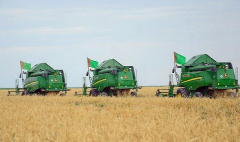 В Марыйском велаяте осуществляются посевные работы и строительство объектов