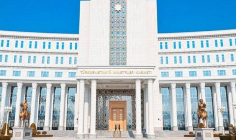 В Туркменистане рассмотрены итоги работы в образовании и здравоохранении