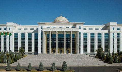 Туркменский вуз вошел в число финалистов премии THE Awards Asia