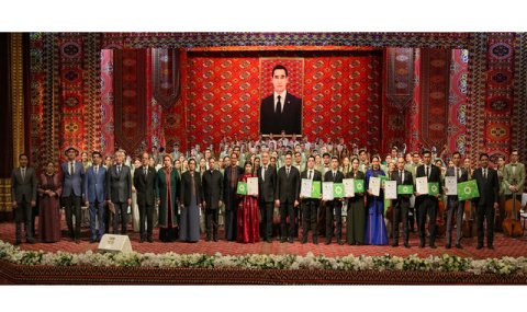 В Ашхабаде подвели итоги конкурса молодых композиторов, посвящённого творчеству Махтумкули Фраги