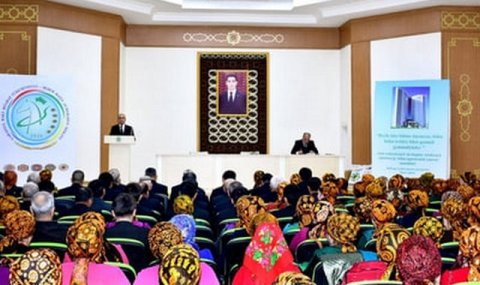 В Туркменистане обсудили итоги первого и задачи второго полугодия