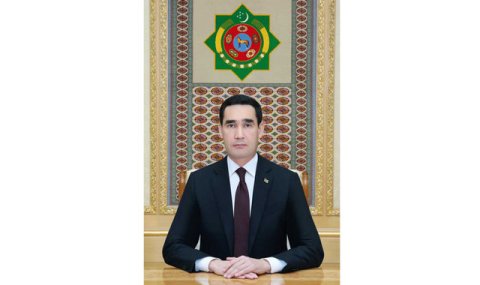 Президент Туркменистана поздравил Румынию с Национальным днем