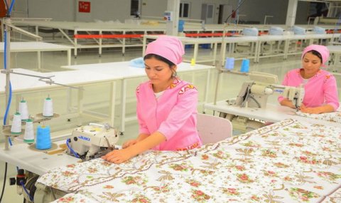 Бахерденская швейная фабрика значительно увеличила объемы производства