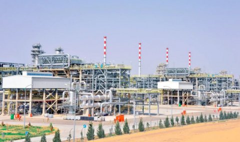 Объём добычи нефти в Туркменистане продолжает увеличиваться