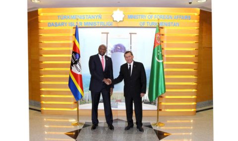 Министр иностранных дел Туркменистана встретился с Премьер-министром Эсватини