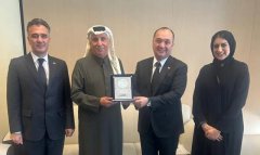 Посол Туркменистана провёл встречу с президентом Университета Лусаил