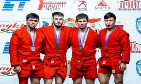 Туркменские самбисты завоевали шесть медалей на XXIX международном турнире по самбо в Минске
