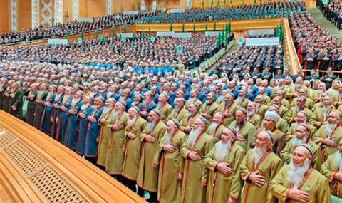 В Туркменистане началась подготовка к заседанию Халк Маслахаты