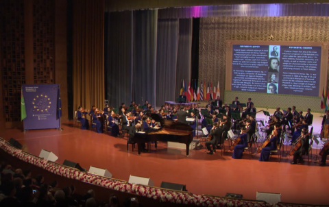 Концерт польского пианиста Войцеха Валечека прошёл в Ашхабаде