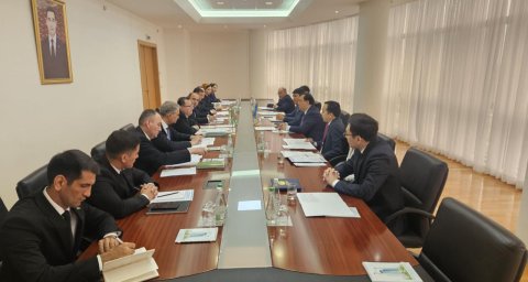 Консульские консультации Туркменистана и Казахстана прошли в Ашхабаде