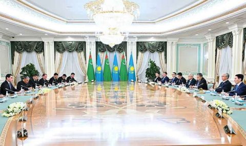 Подписаны соглашения между Туркменистаном и Казахстаном