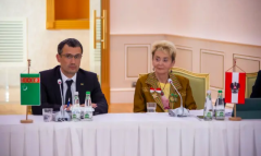 В Ашхабаде обсудили развитие связей между Туркменистаном и Австрией