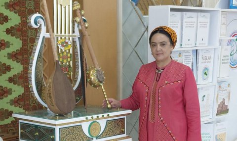 Искусствовед из Дашогуза отметила роль дестанов в воспитании молодежи 