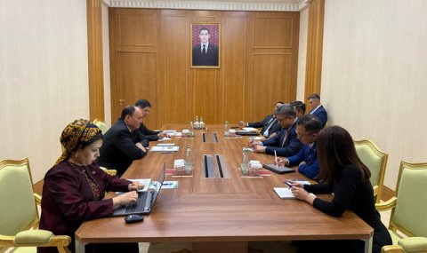 Госконцерн «Туркменнебит» и PETRONAS обсуждают развитие совместных проектов