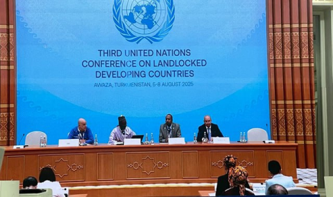 Россия оказывает поддержку странам, не имеющим выхода к морю