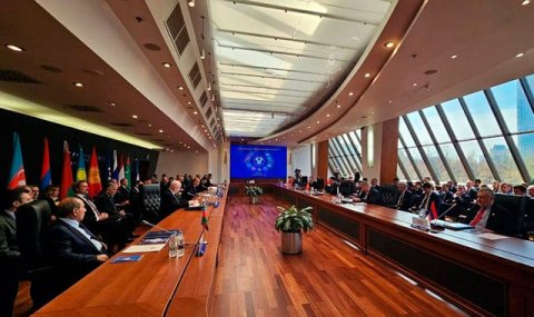 Делегация Туркменистана приняла участие в заседании Экономического совета СНГ