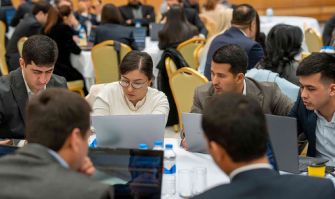 Биржа Туркменистана заключила сделки с ОАЭ и Азербайджаном