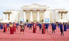 В Дашогузе стартовал фестиваль бахши-дестанчи