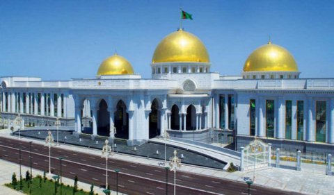 Президента Туркменистана поздравили зарубежные лидеры по случаю дня рождения