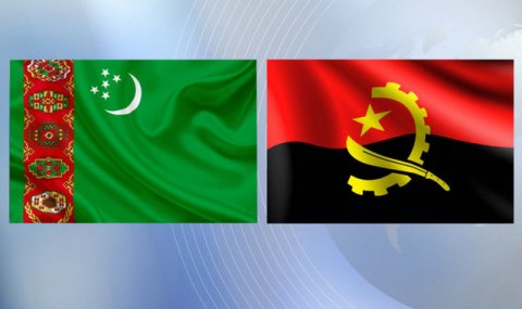 Рашид Мередов провел телефонную беседу с министром иностранных дел Анголы