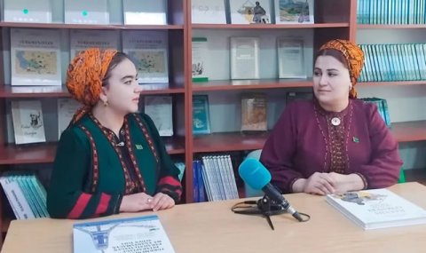 В Ашхабаде прошли обсуждения по развитию библиотечной системы