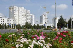 Президент Туркменистана обозначил приоритеты развития торговой сферы