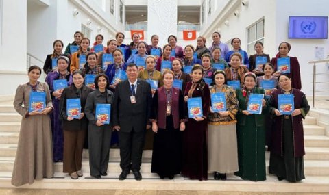 В Ашхабаде состоялся семинар по климатическому образованию дошкольников